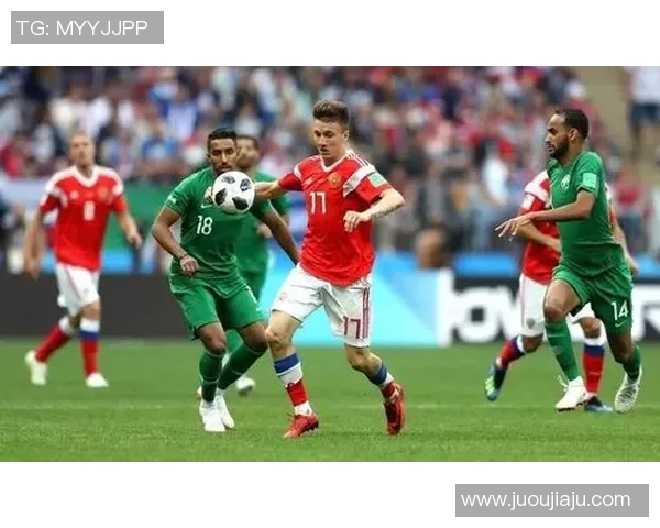 足球明星奢华消费背后的疯狂故事与社会影响探讨