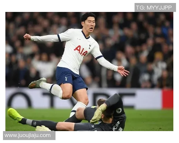 足球明星家中遭遇强盗入侵警方迅速出动展开调查行动