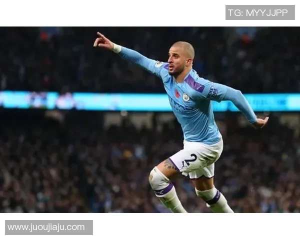 足球明星晃头视频精彩瞬间回顾让你领略足球技艺的魅力与风采