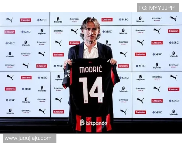 足球明星球衣上的名字全解析探索他们背后的故事与传奇