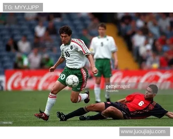 足球明星的名字背后隐藏的故事与他们的星光人生